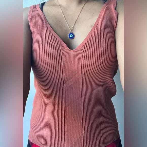 Only tank top Size -small - Picture 5 of 5